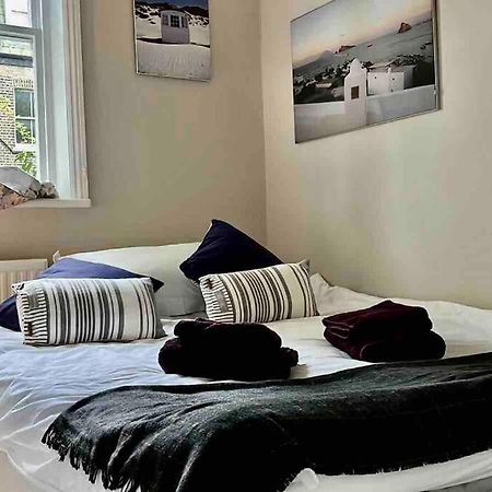Wonderful Apartment In Earl'S Court 런던 외부 사진